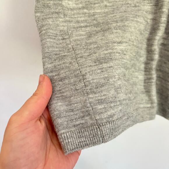 Wilfred Wool Sleeveless VNeck Fitted Sweater Dress Size S Gray - Picture 5 of 5